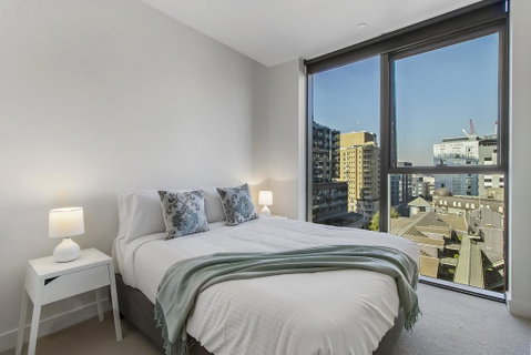 Brand New Luxury Pad In Shopping And Dining Mecca - VIC Tourism 1