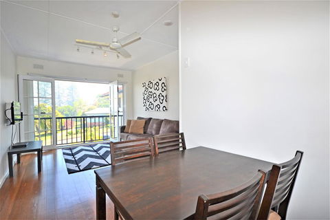 Breakers 6 2 Hill Street - VIC Tourism 3
