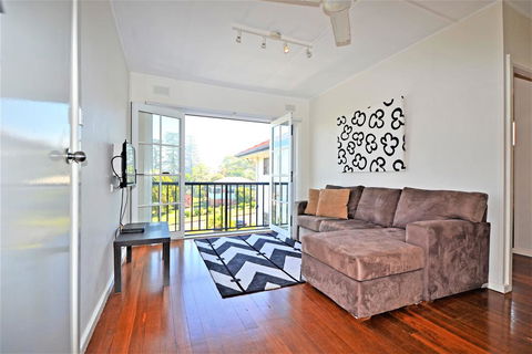 Breakers 6 2 Hill Street - VIC Tourism 0