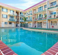 Bribie Beach King bed Unit overlooking pool - VIC Tourism