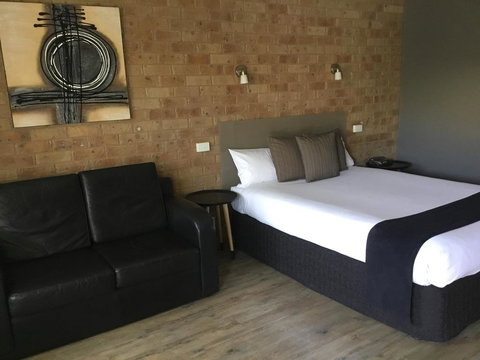 Bridges On Meninya Motel & Apartments - VIC Tourism 3