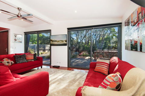 Bridgewater Retreat - VIC Tourism 1