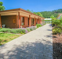 Bright Country Home - VIC Tourism