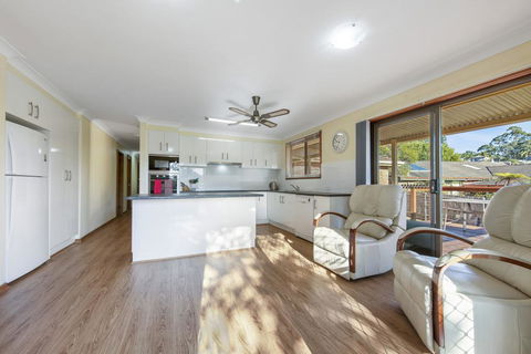 Buckland St 29 Mollymook - VIC Tourism 1