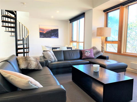 Buller Holidays Apartments - VIC Tourism 1