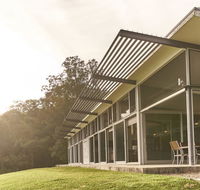 Bundaleer - Architect designed stunning views - VIC Tourism