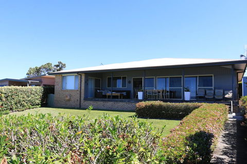 Bunkys By The Sea Holiday House - VIC Tourism 3