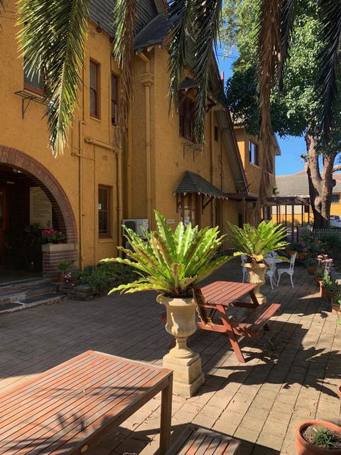 Burwood Bed And Breakfast - VIC Tourism 1