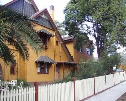 Burwood Bed And Breakfast - VIC Tourism 0