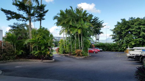 Cairns Gateway Resort - VIC Tourism 2