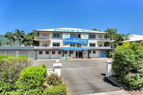 Cairns Reef Apartments & Motel - VIC Tourism 0