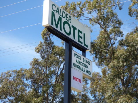 Calder Family Motel - VIC Tourism 0