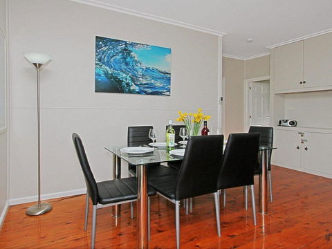Callala Beach Cottage - Charm And Character - VIC Tourism 1