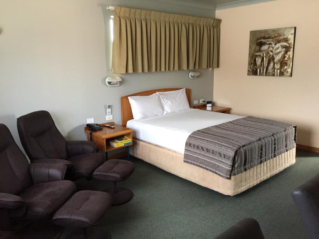 Earlville QLD VIC Tourism