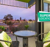 Canopy  44-Minutes from the CBD Train and Cafes - Wifi - Nespresso - Amenities