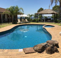 Capricorn Motor Inn - VIC Tourism