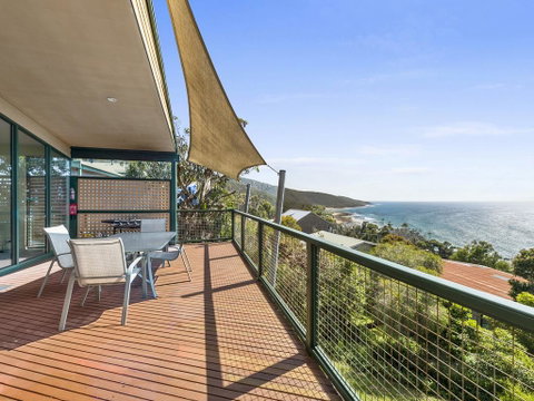 Cara - VIC Tourism 0