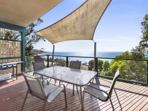 Cara - VIC Tourism 1
