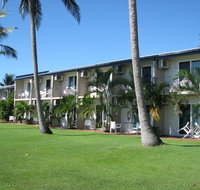 Cardwell Beachcomber Motel  Tourist Park - VIC Tourism