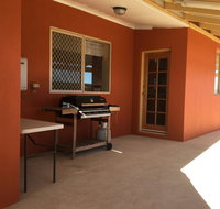 Caretakers Cottage Budget Accommodation