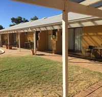 Carnarvon Caravan Park - VIC Tourism
