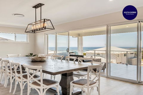 Casa Bel - Brand New Mansion - Min From Beach - VIC Tourism 2