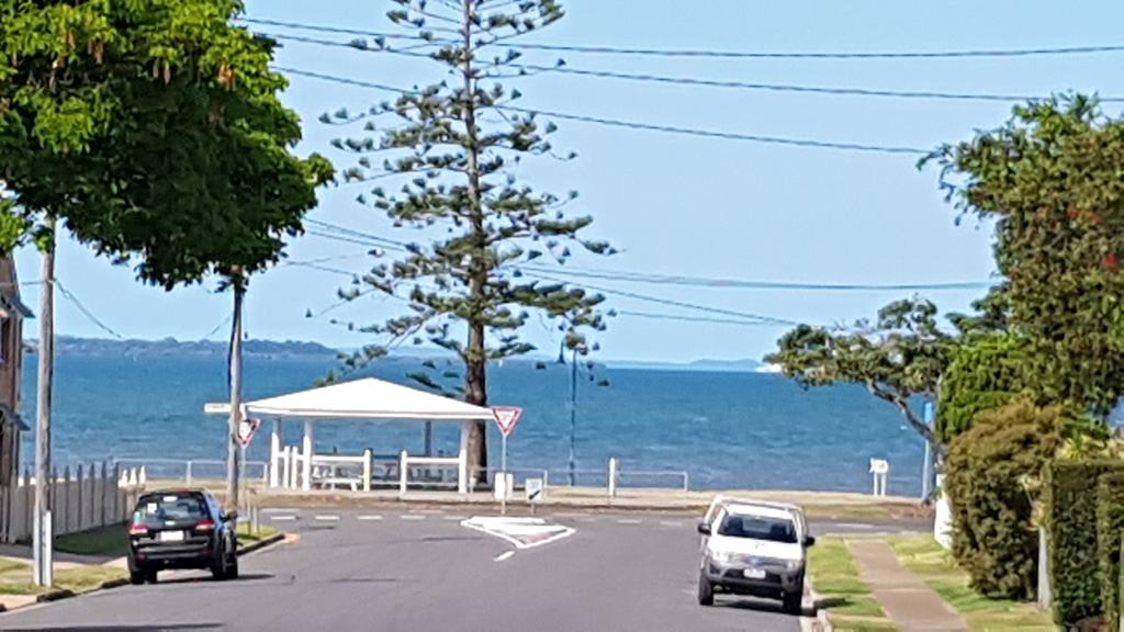 Wynnum North QLD VIC Tourism