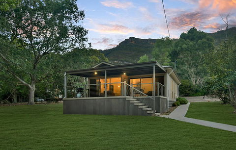 Central Views Halls Gap - VIC Tourism 0
