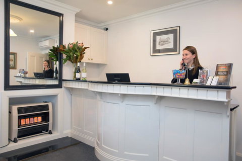 Centralpoint Motel - VIC Tourism 1