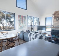 Chalet Deich - Pearse Apt 3 - Ski in ski out - VIC Tourism