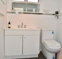 Charming 1 Bedroom Apartment in Leafy Green Hawthorn - VIC Tourism