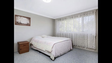 Charming Home In Sydney - VIC Tourism 1