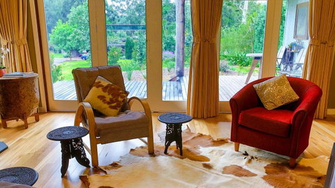 Chevys Rest - VIC Tourism 3