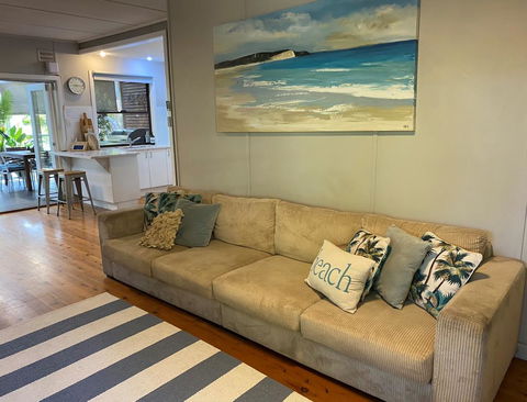 CHILL-OUT BEACH HOUSE @ FORSTER - VIC Tourism 2