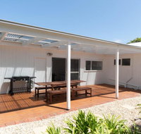 Classic Beach House in Rye - VIC Tourism