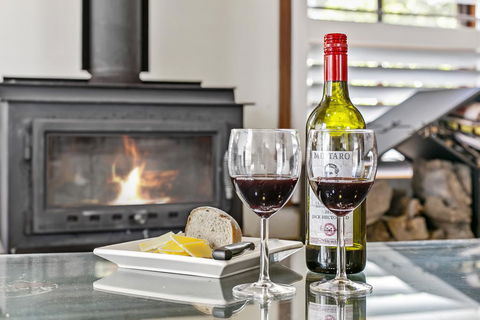 Clervaux Cottage - VIC Tourism 1