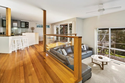 Cloud Nine - VIC Tourism 1