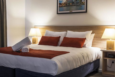 Club Maclean Motel - VIC Tourism 1