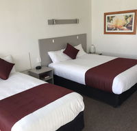 Cobb Inlander Motel - VIC Tourism