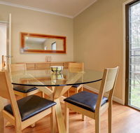 Cockatoo Hideaway - VIC Tourism