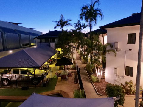 Coffee House Apartment Motel - VIC Tourism 2