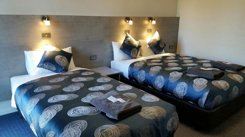 Colac Central Hotel-Motel - VIC Tourism 0