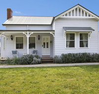 Collins Cottage - VIC Tourism