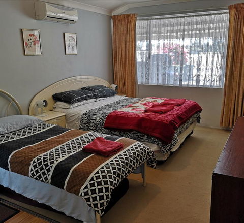 Comfort Inn - VIC Tourism 0