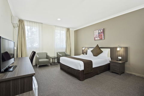 Comfort Inn & Apartments Dandenong - VIC Tourism 3