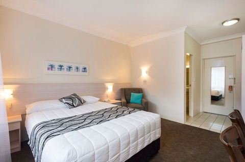 Comfort Inn All Seasons - VIC Tourism 3