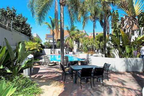 Como Mezzanine Retreat - VIC Tourism 2