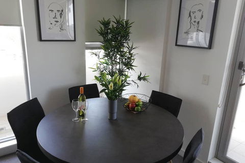 Condo On Conder - VIC Tourism 2