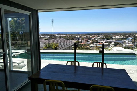 Coolangatta Gold - VIC Tourism 3