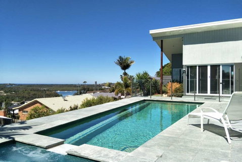 Coolangatta Gold - VIC Tourism 0